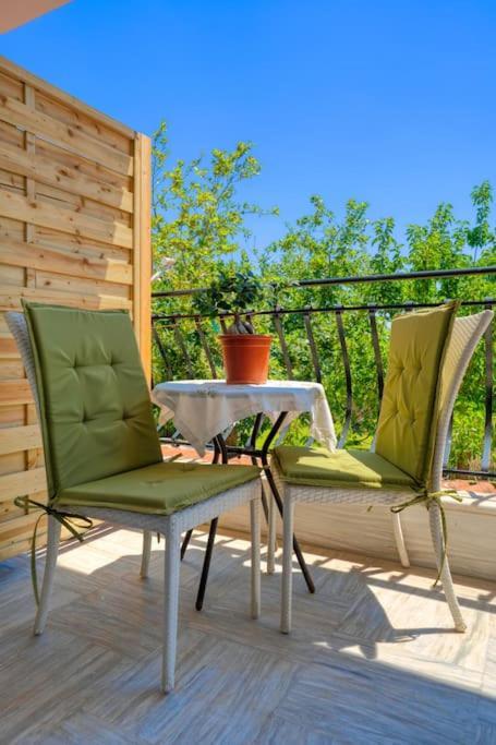 La Casa De Cambo Villa Gaitani Екстериор снимка
