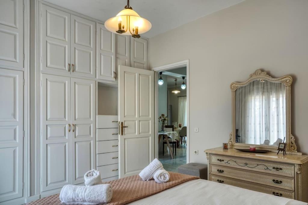 La Casa De Cambo Villa Gaitani Екстериор снимка