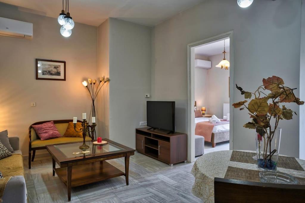 La Casa De Cambo Villa Gaitani Екстериор снимка